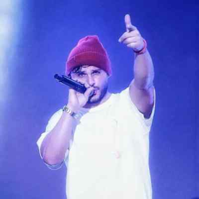 دانلود آهنگ  آخه دوسم نداشتی از اون اولشم با صدای آرمین زارعی هوش مصنوعی