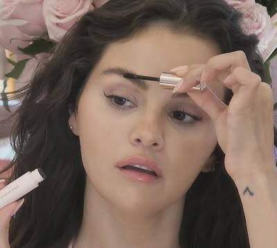 دانلود آهنگ  love song baby با صدای سلنا گومز