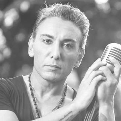 دانلود آهنگ  انقده خوبی تو چشمی همش با صدای هایده و شادمهر هوش مصنوعی