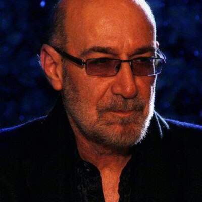 دانلود آهنگ  تردید با صدای سیاوش قمیشی