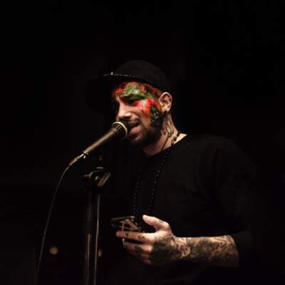 دانلود آهنگ  خونه امن با صدای امیر تتلو