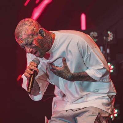 دانلود آهنگ  تیمار با صدای امیر تتلو