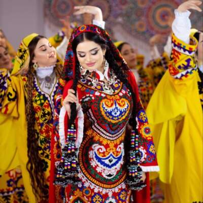 دانلود آهنگ  نگو نگو راز نگو مره دگه ناز نگو با صدای فرحناز شرفوا