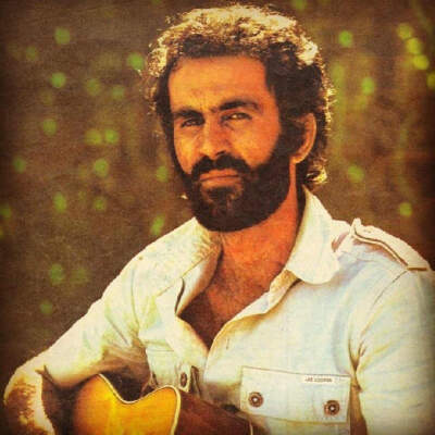 دانلود آهنگ  مرد تنهای شب با صدای حبیب