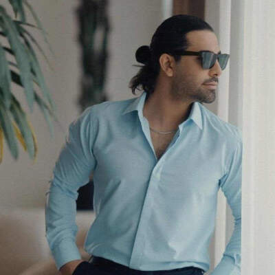 دانلود آهنگ به کسی حواسم نیست با صدای مجید رضوی دانلود آهنگ به کسی حواسم نیست با صدای مجید رضوی