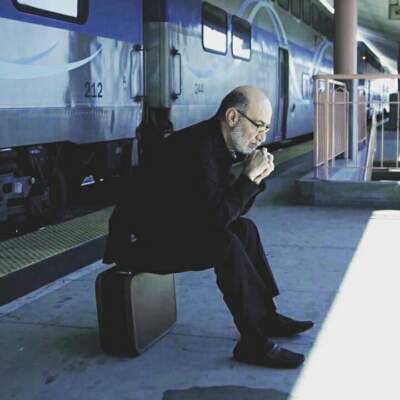 دانلود آهنگ  سر بچرخونی با صدای سیاوش قمیشی