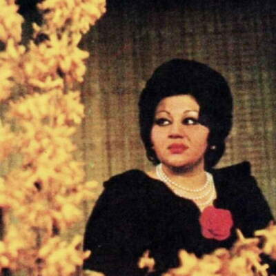 دانلود آهنگ  کبوتر دلم از لب بوم دلت نمیپره با صدای هایده و محسن چاوشی Ai