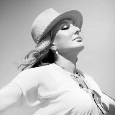 دانلود آهنگ  نگو بدرود با صدای گوگوش