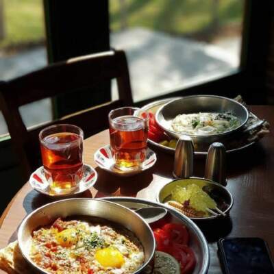 دانلود آهنگ یه شبگرد عاشق میرسه از راه دور از مرتضی اشرفی دانلود آهنگ یه شبگرد عاشق میرسه از راه دور از مرتضی اشرفی