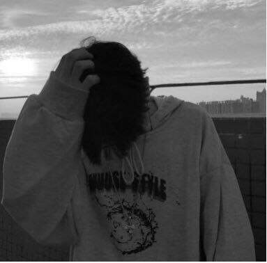 دانلود آهنگ عشق از ناجی علی سورنا شایع هیپهاپولوژیست تتلو دانلود آهنگ عشق از ناجی علی سورنا شایع هیپهاپولوژیست تتلو