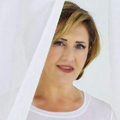 دانلود آهنگ  شب تو شب منه با صدای نوش آفرین