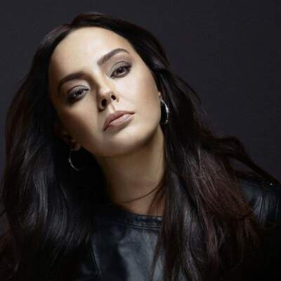 دانلود آهنگ  Sen Allahın Bir Lütfusun با صدای Ebru Gündeş