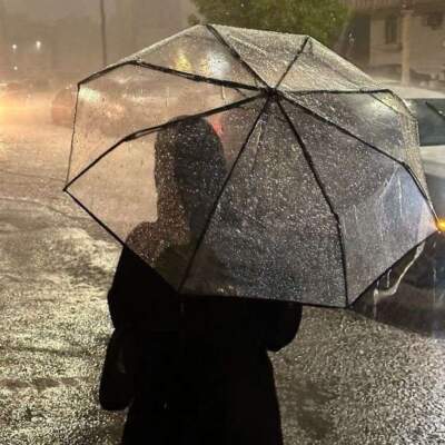 دانلود آهنگ  زیر بارون تو خیابون