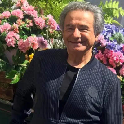 دانلود آهنگ باغ بارون زده با صدای عارف دانلود آهنگ باغ بارون زده با صدای عارف