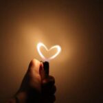 دانلود آهنگ آرون افشار باید از عشق نگاه تو شهرو بهم بریزم یه تنه