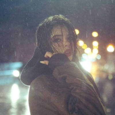 دانلود آهنگ  با تو چه شبها چه روزها به سر بیارم با صدای نوا هوش مصنوعی