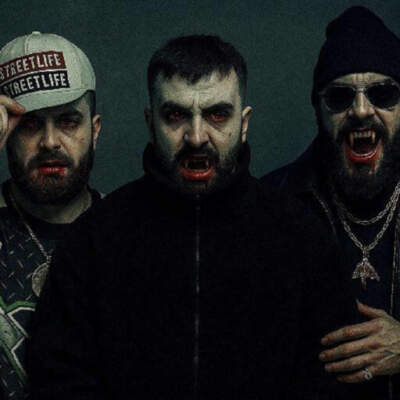 دانلود آهنگ کاردی 4 از گاد پوری ویناک هیپهاپولوژیست دانلود آهنگ کاردی 4 از گاد پوری ویناک هیپهاپولوژیست