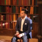 دانلود آهنگ روزگاری سر کوهی نشستم نشستم به امید شب دیدار با صدای رضا بهرام دانلود آهنگ روزگاری سر کوهی نشستم نشستم به امید شب دیدار با صدای رضا بهرام