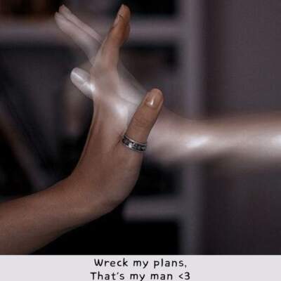 دانلود آهنگ  یه نگاه تو چشمام کردی دلمو دیوونه کردی