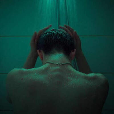 دانلود آهنگ  افق تاریک از شایع علی سورنا مهیاد ویناک شارومین