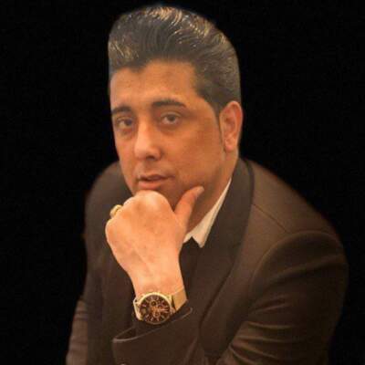 دانلود آهنگ  آیفون 17 با صدای سعید کریمی