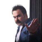 دانلود آهنگ از تو باید میگذشتم ولی افسوس نتونستم